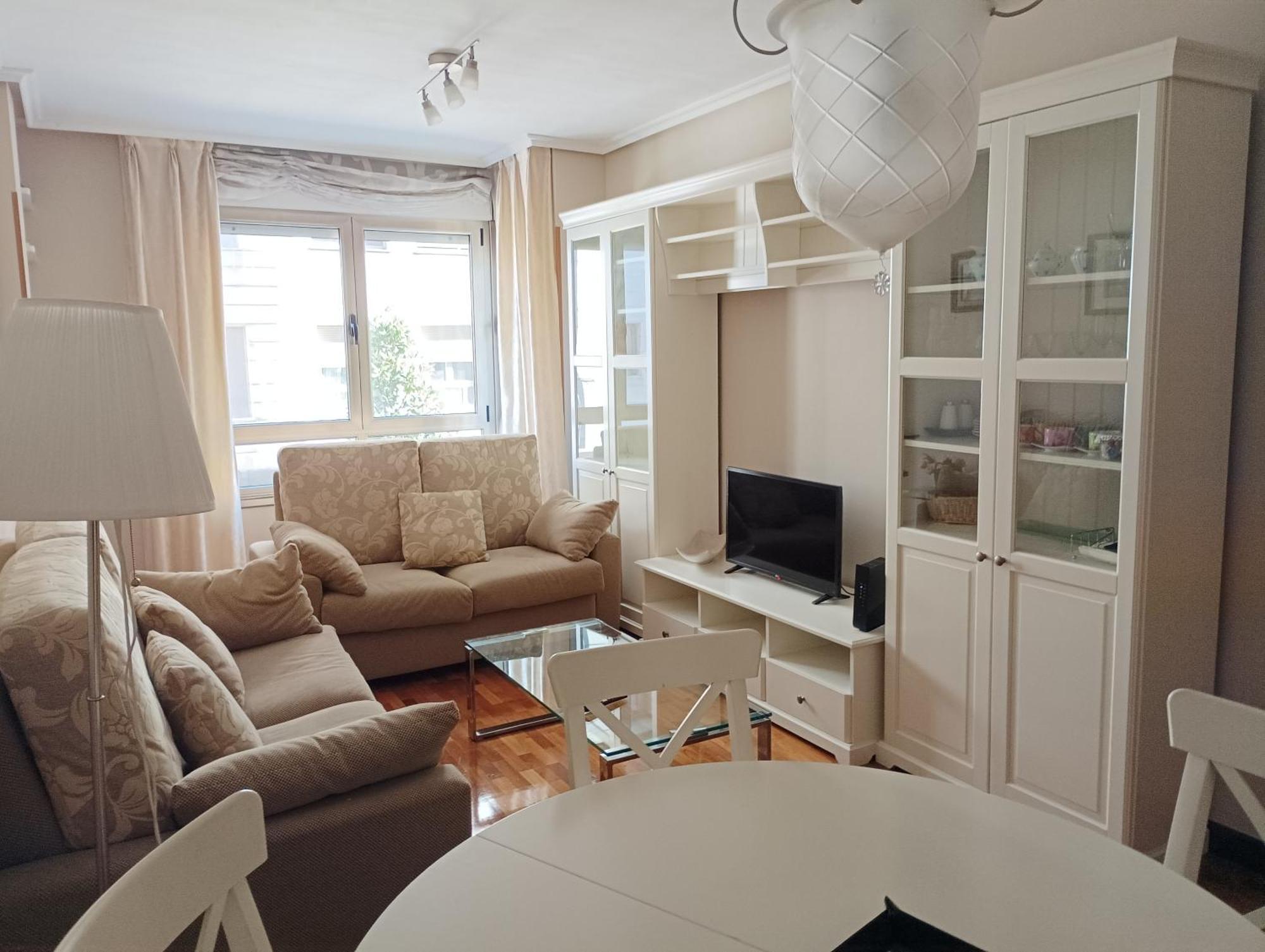 Centro-Gascona Con Terraza, Garaje Y Wifi Gratuito Apartment Oviedo Ngoại thất bức ảnh