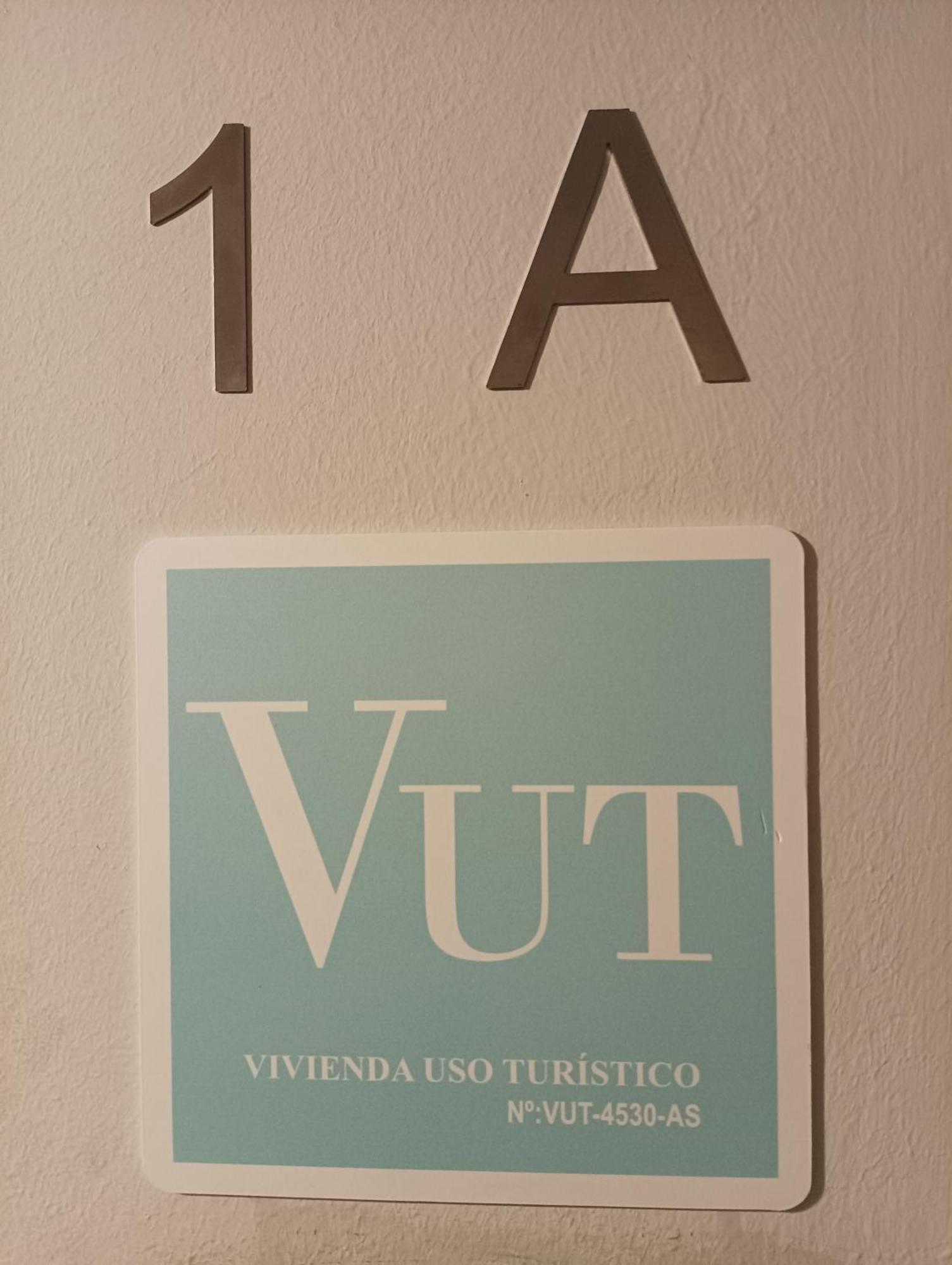 Centro-Gascona Con Terraza, Garaje Y Wifi Gratuito Apartment Oviedo Ngoại thất bức ảnh